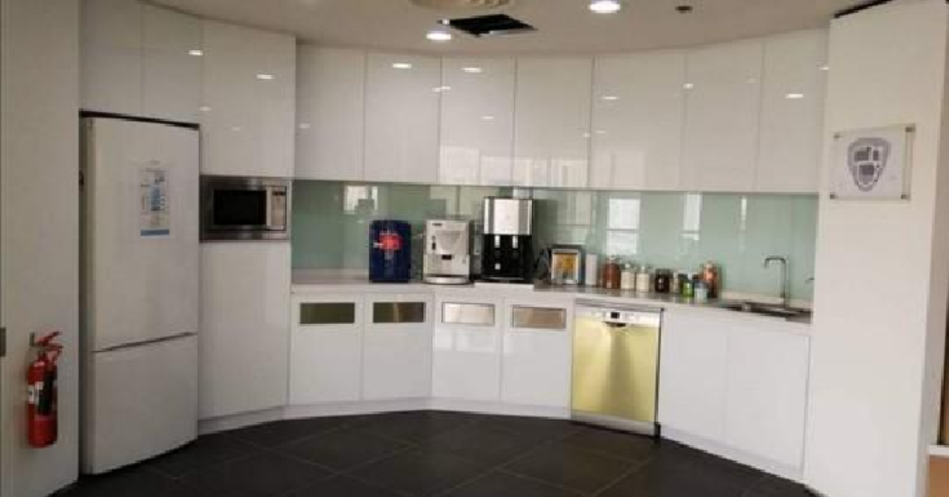 Steelcase Showroom 1